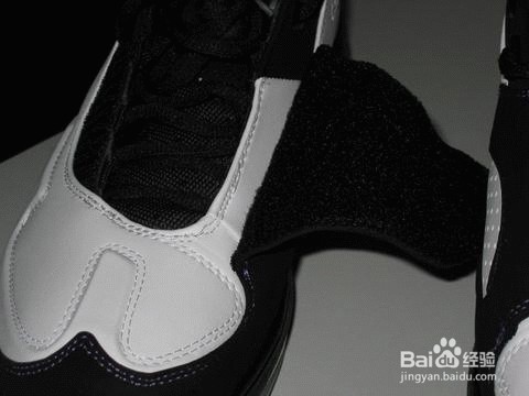 耐克NIKE AIR FORCE STAT真假对比图