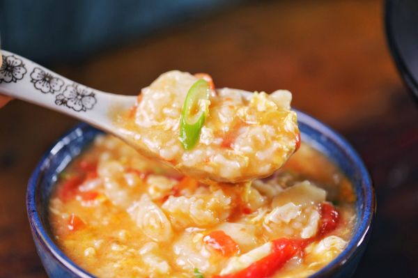 番茄鸡蛋疙瘩汤