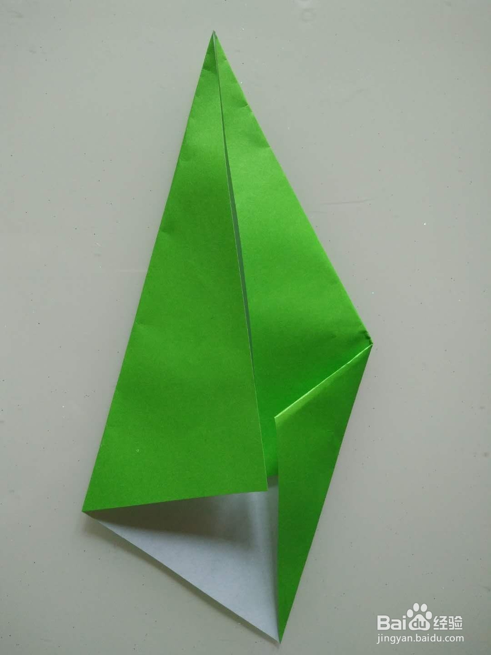 幼儿折纸之蝗虫