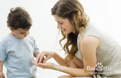 如何管教爱发脾气的宝宝?