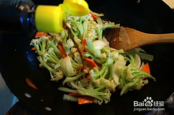 怎样做素炒菜花