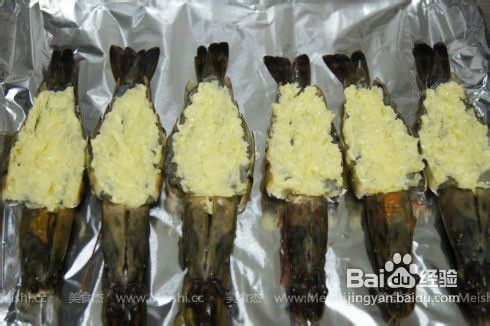 奶油蒜蓉烤大虾的做法