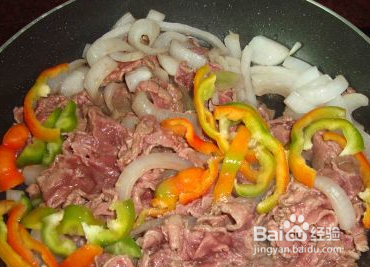 杂蔬炒牛肉的做法