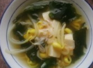 海带芽豆腐味噌汤的做法