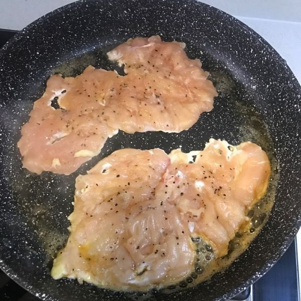 鸡胸肉芝士三明治