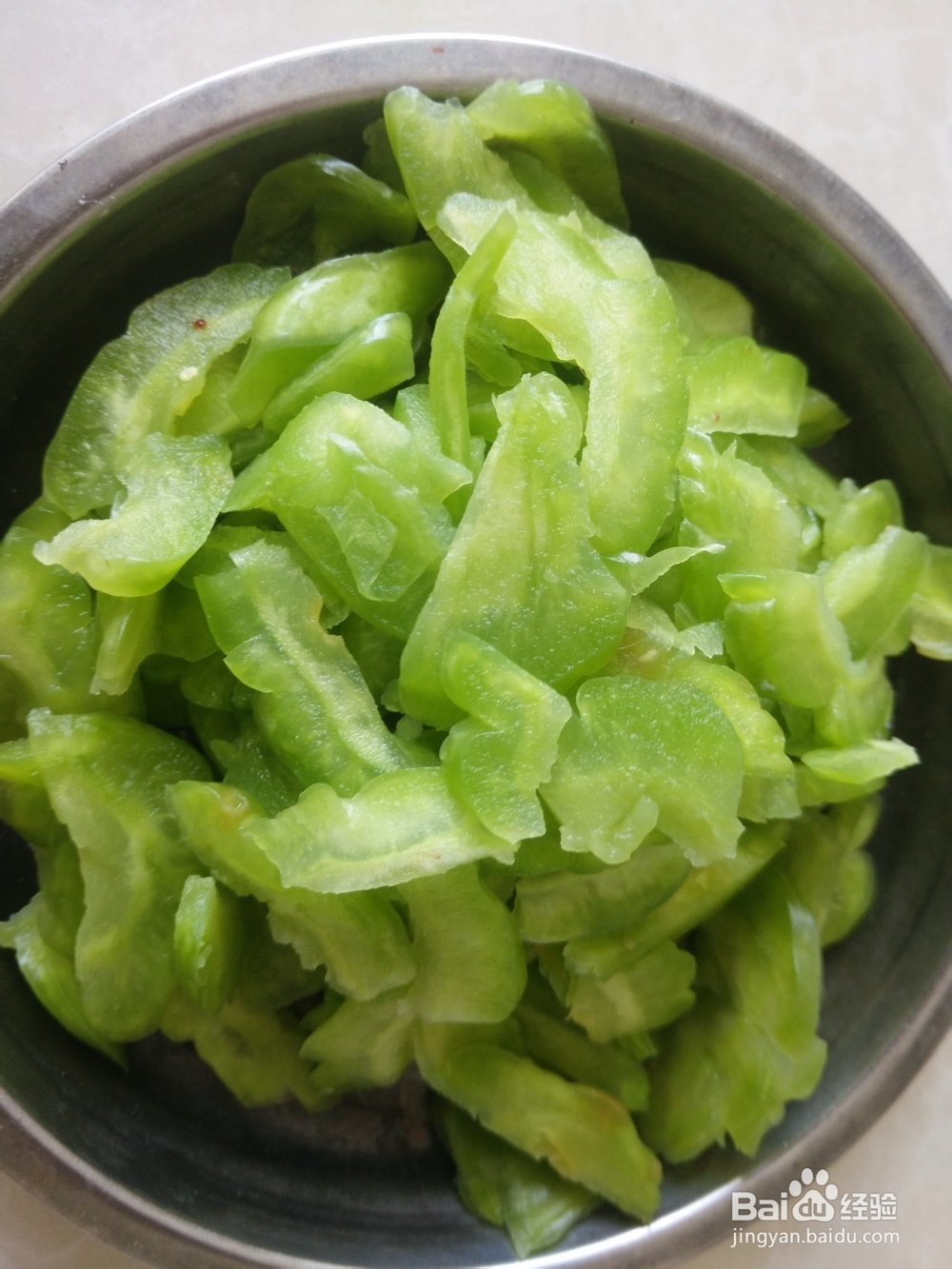 苦瓜 鸡杂汤的做法