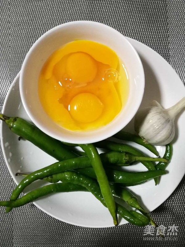 尖椒炒蛋的做法