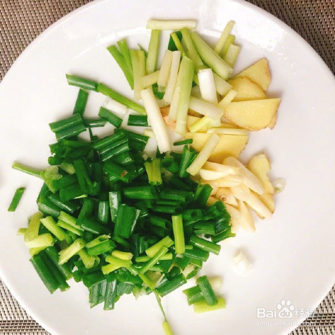 葱炒鸡肉真的好吃