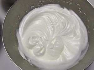 怎么做粉红猪猪戚风蛋糕