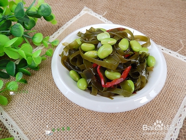 <b>快手凉拌菜：毛豆仁拌海带丝</b>