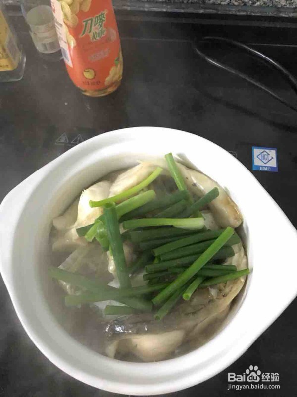 砂锅鱼头煲的做法