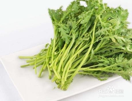 爆炒蒜蓉蚝油茼蒿菜