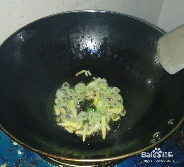 简单好做笔管炖豆腐