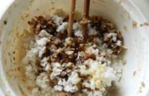 “福袋”白菜包做法