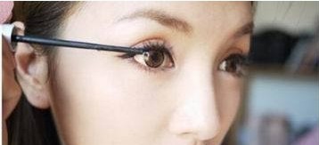 可爱迷人垂眼妆画法详解