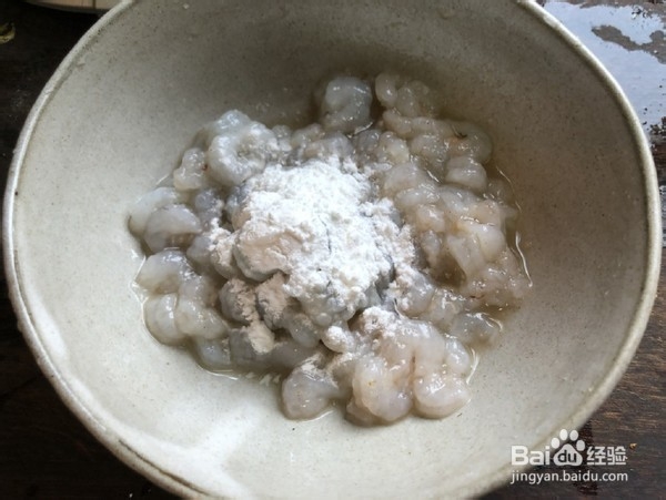 如何做出好吃美味鲜美的鸡头米炒河虾