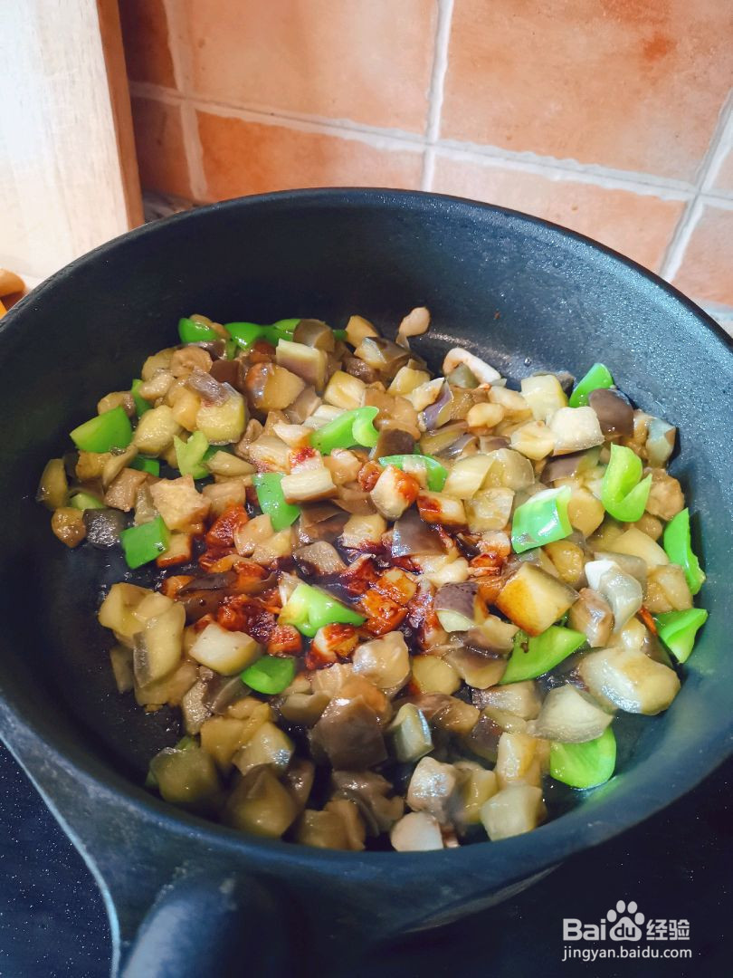 茄丁儿面的做法