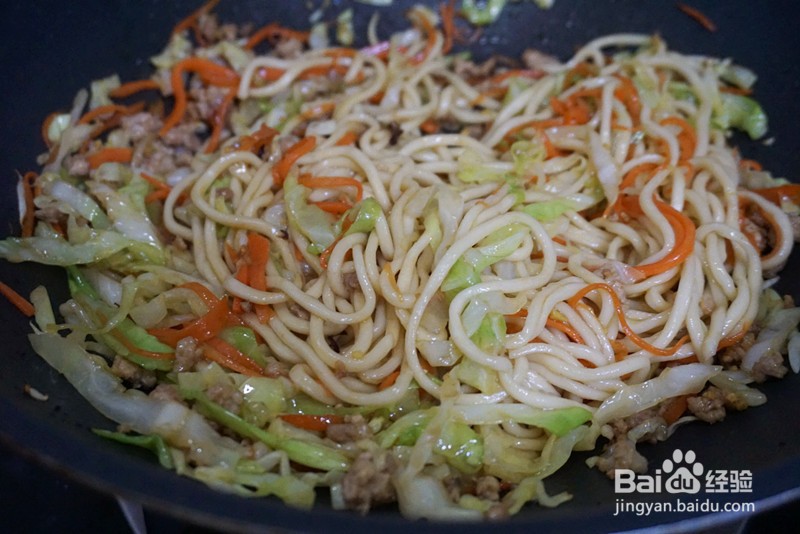 如何制作一份快手炒面