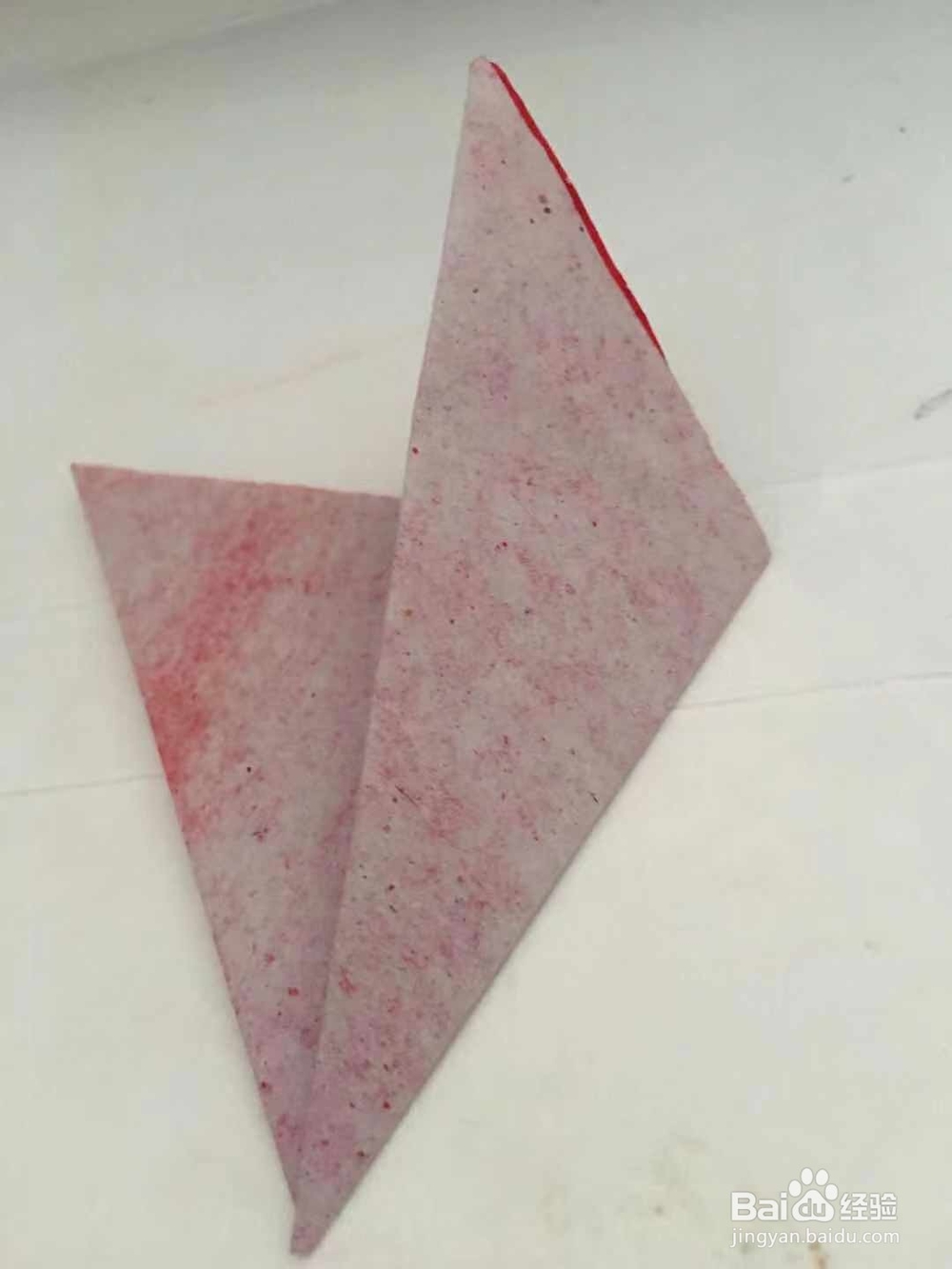 一副漂亮的松针团花图案 怎样用彩纸裁剪