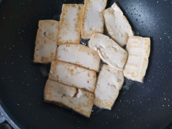 红烧豆腐五花肉