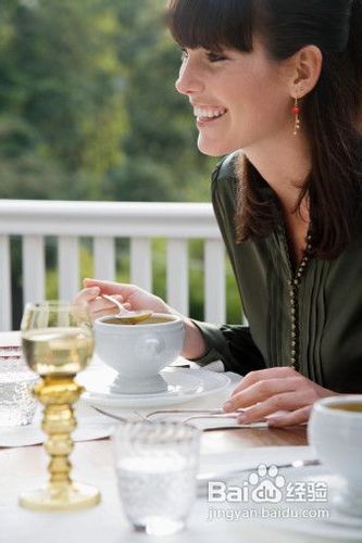 女人抗衰老：比同龄人衰老速度快10倍的8个禁忌