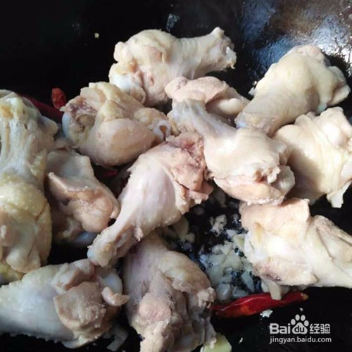 蒜香鸡小肘的做法