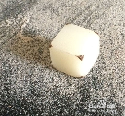 如何制作玲珑骰子