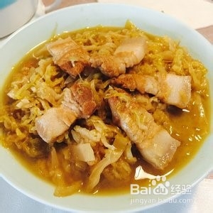 酸菜炖五花肉的做法