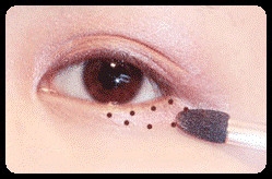 约会如何妆扮“眼妆画法的快速步骤教程”