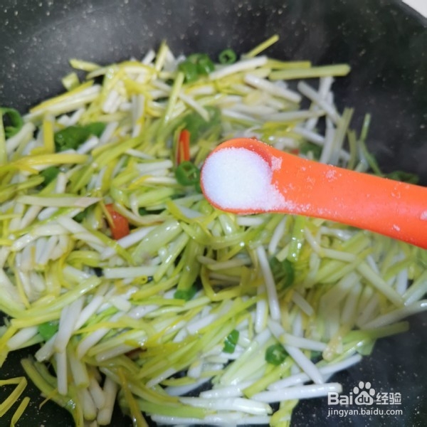 家常菜炒韭黄