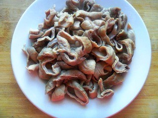 家常溜肥肠怎么做？