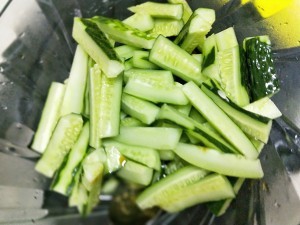 养生食补简单美味的腌黄瓜的做法