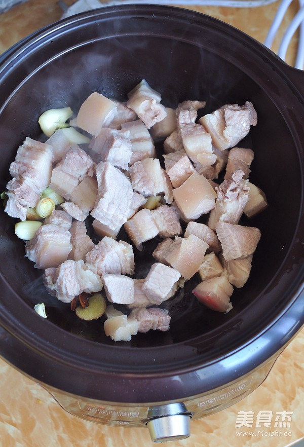 经典猪肉炖粉条
