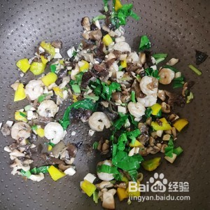 南瓜里面蒸米饭的做法