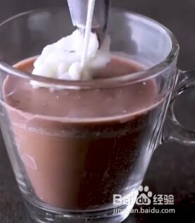 如何制作雪顶咖啡蜡烛？