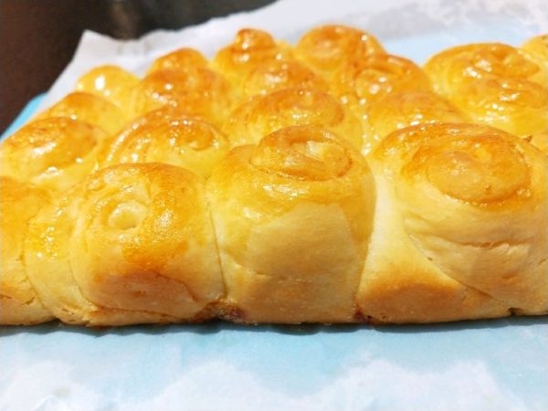 脆底蜂蜜小面包