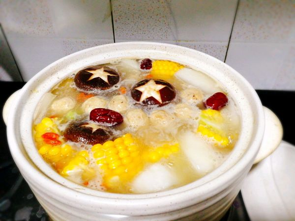 海鲜味什锦火锅#浓汤宝火锅英雄争霸赛#