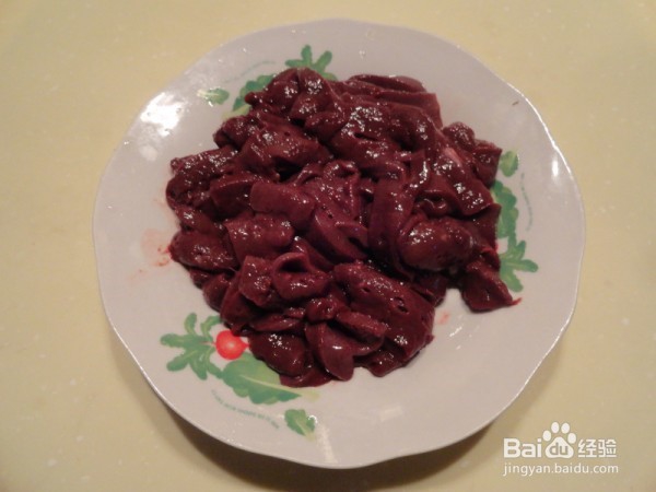 养肝护肝少吃2黑,多吃1白