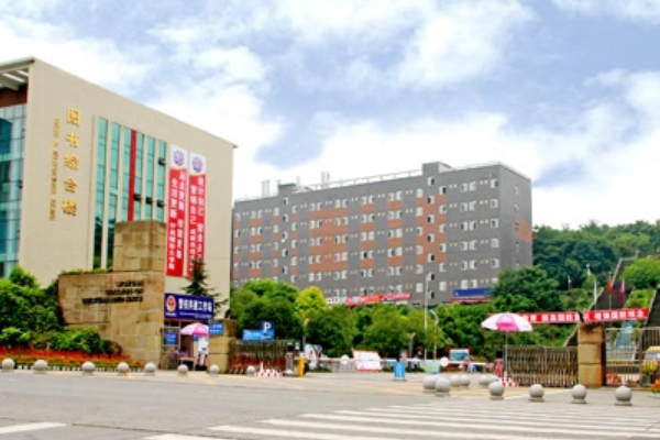 四川艺术学校有哪些