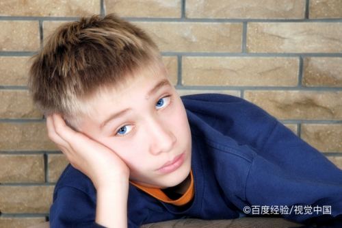 青春期的男孩要怎样沟通和引导