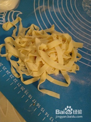 鸡蛋手擀面怎么做