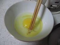 洋葱炒鸡蛋的做法