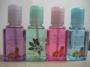 苹果耳机脏了怎么清洗？