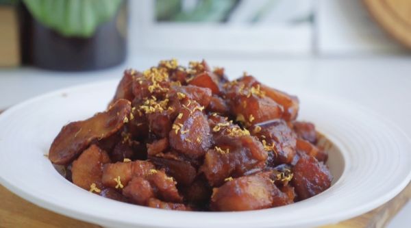 土豆桂花红烧肉