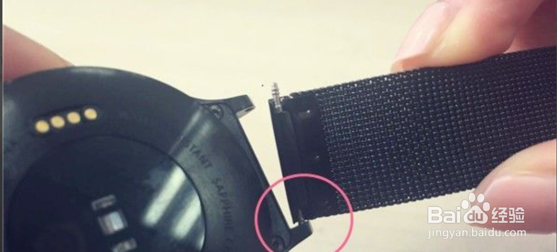 华为watch fit表带怎么拆