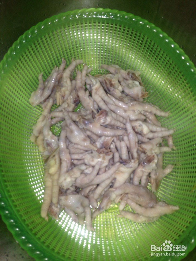 嫩鸡爪凉拌的做法