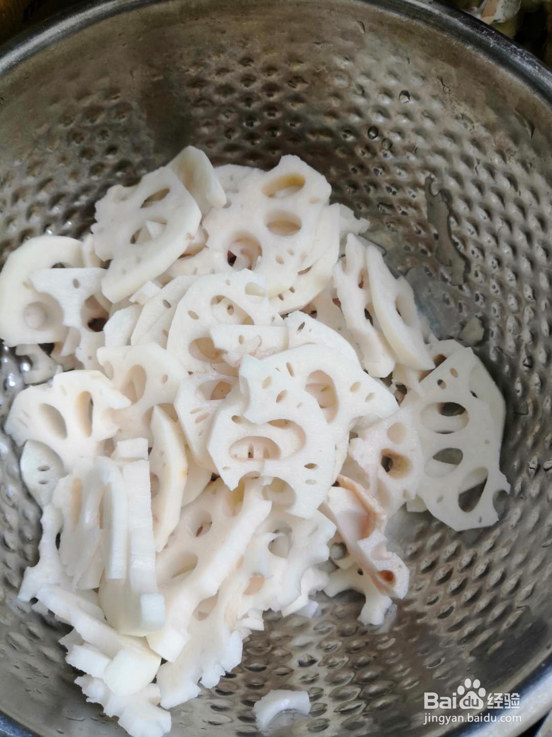 如何做虾干炒藕片