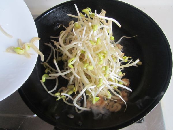 海米芹菜炒豆芽