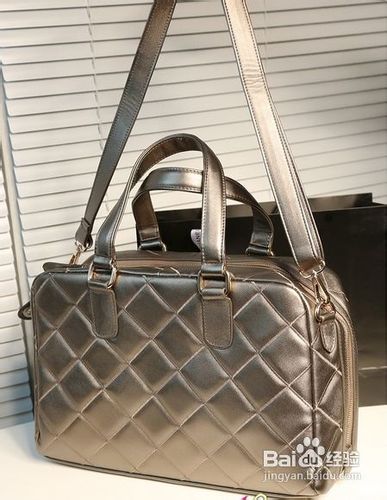 休闲包包人手必备，实用美搭款推荐