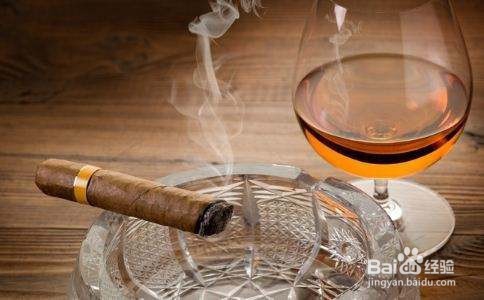 怎样消除红肿的痘痘